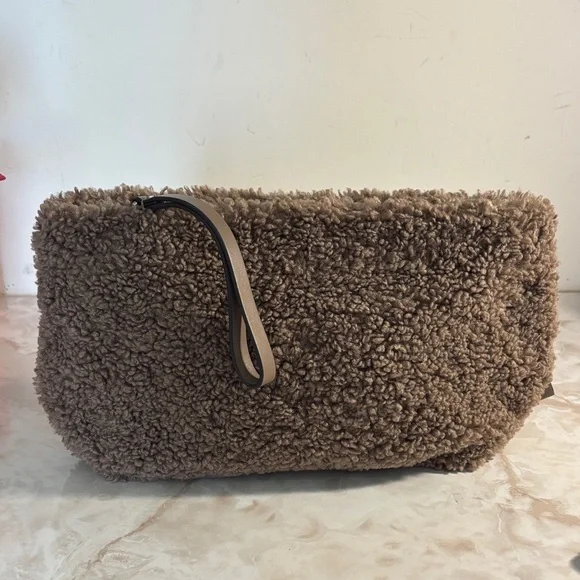 Banana Republic fuzzy wristlet - Picture 1 of 6